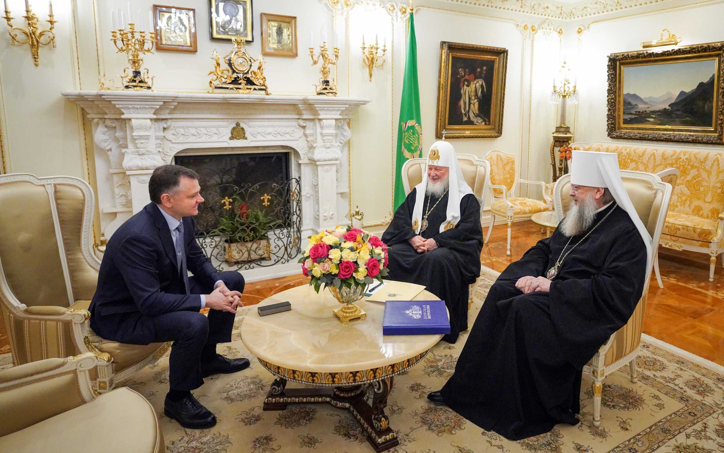 Патриарх Кирилл встретился с временно исполняющим обязанности губернатора Ростовской области и главой Донской митрополии в Даниловом монастыре Москвы