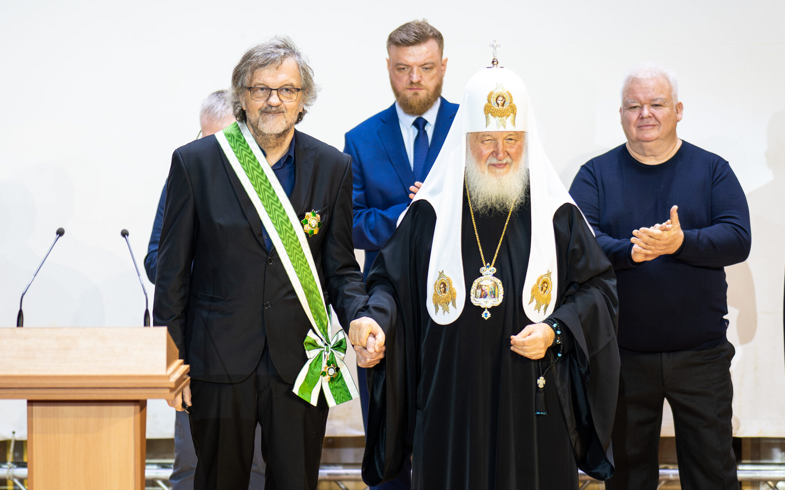 Эмир Кустурица удостоился высокой Патриаршей награды – ордена преподобного Серафима Саровского I степени