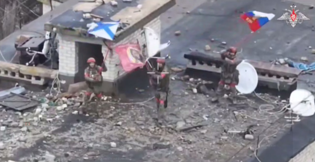 Стяг с Ликом Спасителя развевается над Великой Новоселкой