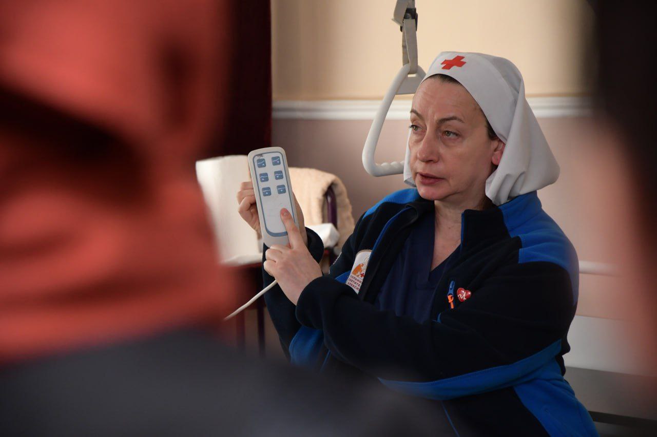 В Донецке запустили первые в ДНР курсы сестер милосердия