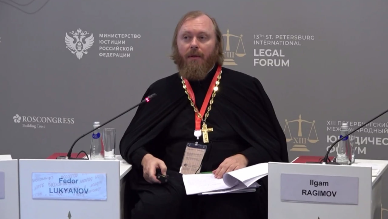 «Назрела реформа семейного кодекса, но делать ее нужно очень осторожно»: председатель Патриаршей комиссии по вопросам семьи, защиты материнства и детства на ПМЮФ