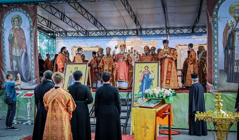 Митрополит Ставропольский Кирилл принял участие в мероприятиях в память о погибших в Буденновске в 30-ю годовщину трагедии