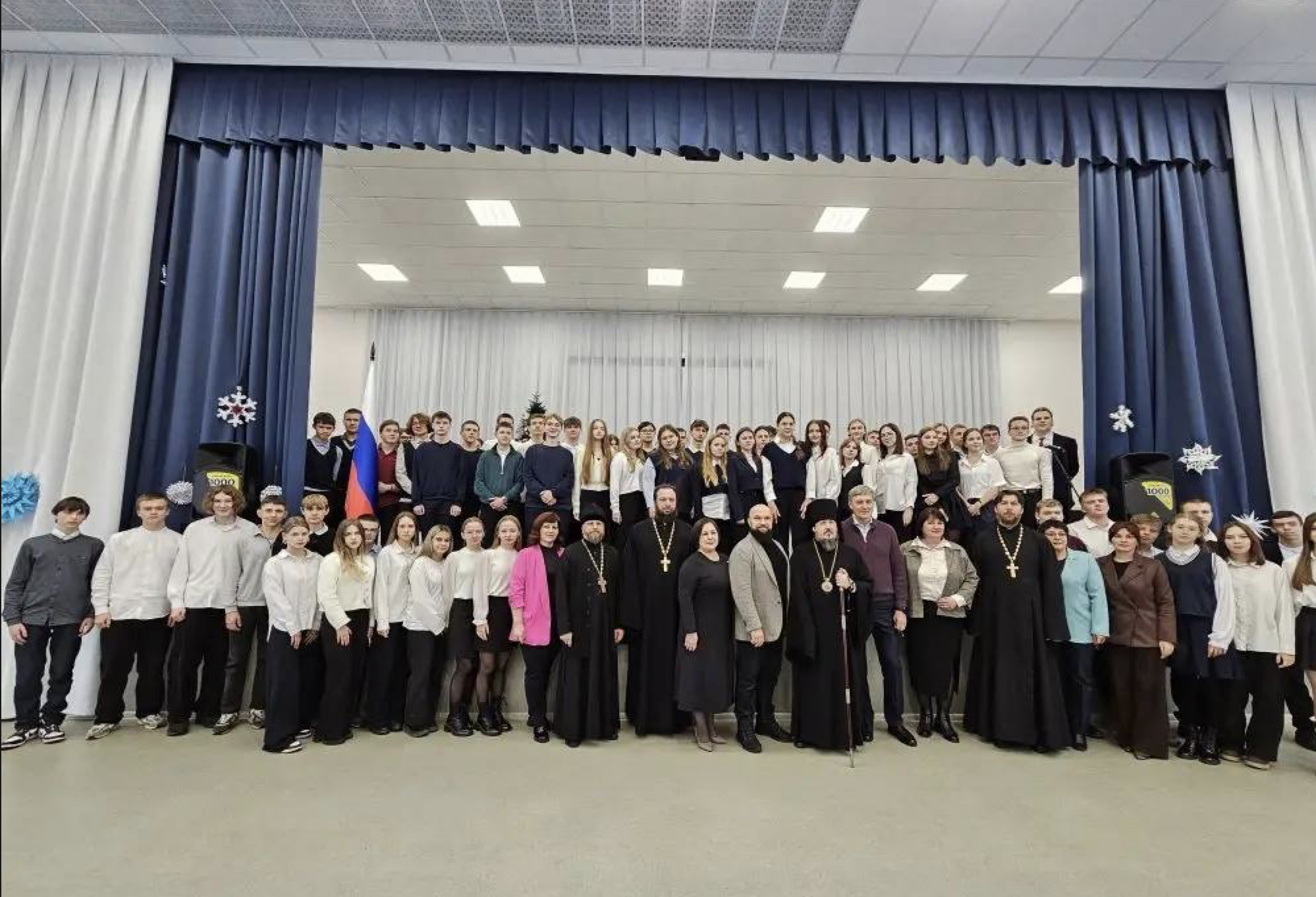 Ведущий телеканал «СПАС» Игорь Петровский встретился со старшеклассниками старинного города Ливны