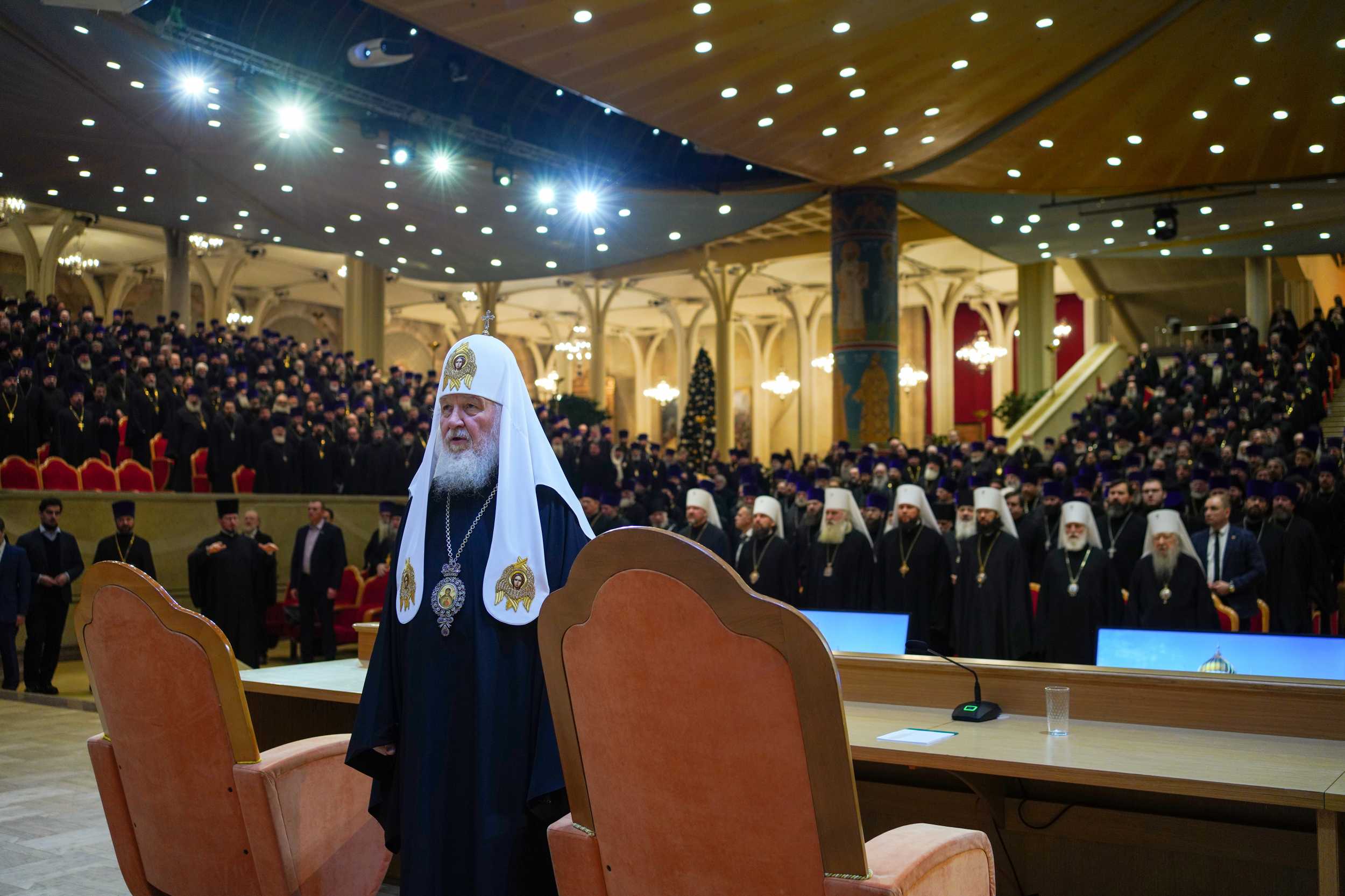 Патриарх Кирилл: Мы не должны прятать нашу веру и пренебрегать ее открытым и явным исповеданием