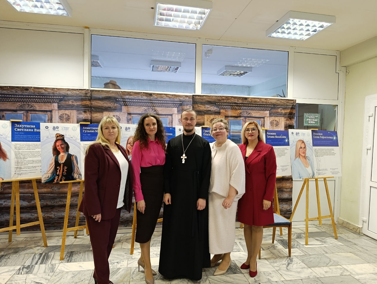 Фильм «Мамино письмо» телеканала «СПАС» показали на праздничных мероприятиях городских клубов «Женщины Атомной отрасли» в Трехгорном, Сарове