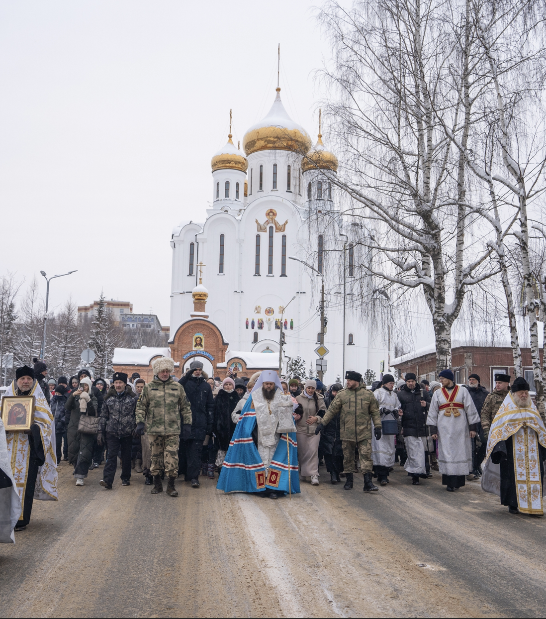 Рождественский крестный ход состоялся в Сыктывкаре