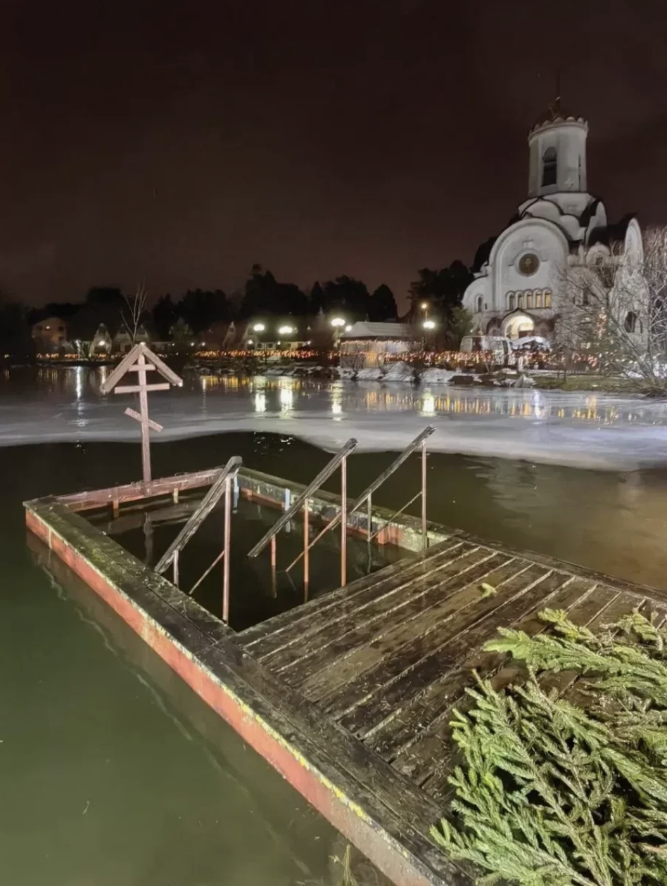 Где в Москве организованы крещенские купели? 