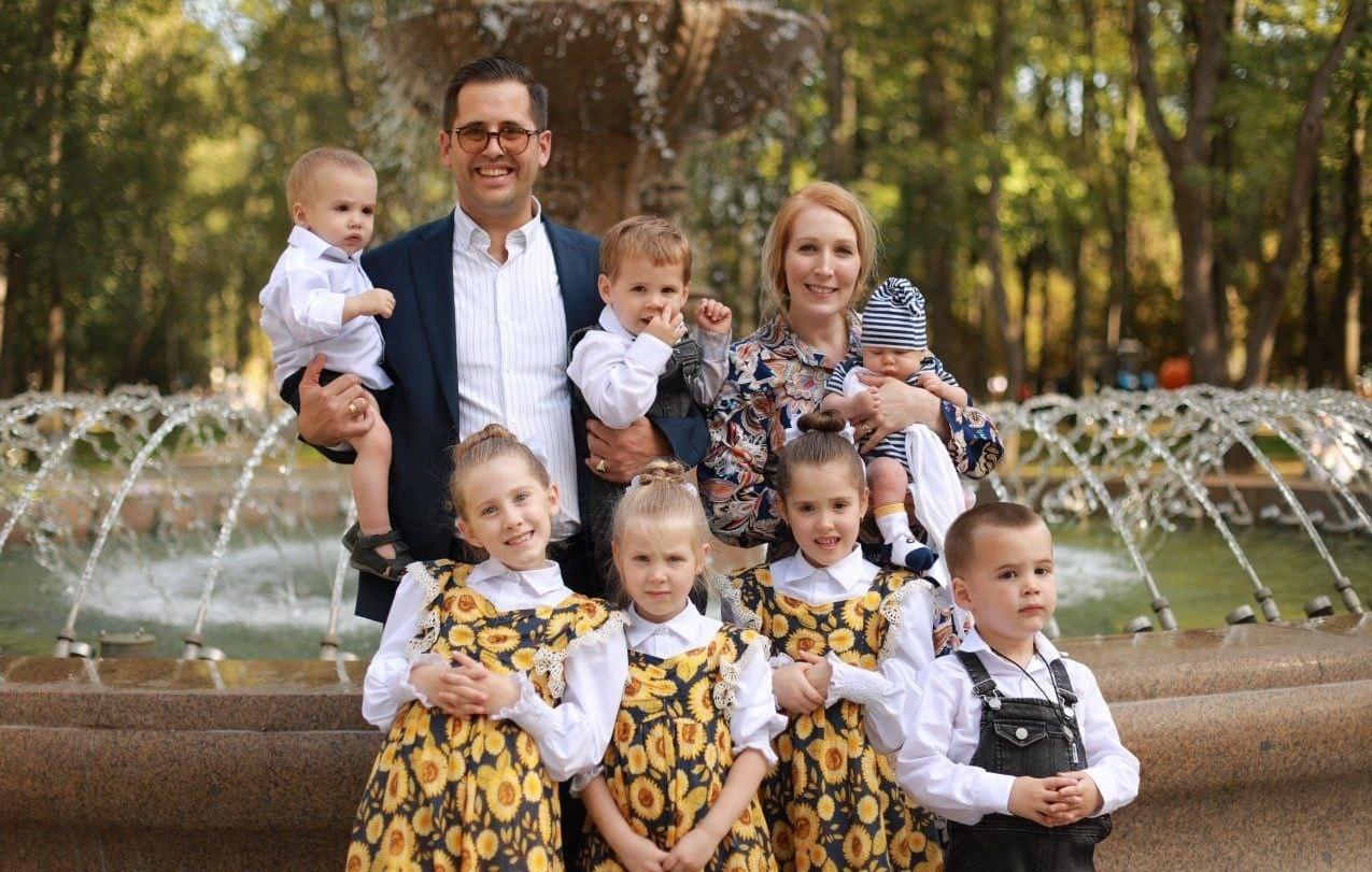 Разделяющие ценности России иностранцы подали почти 3,4 тыс. заявок на РВП