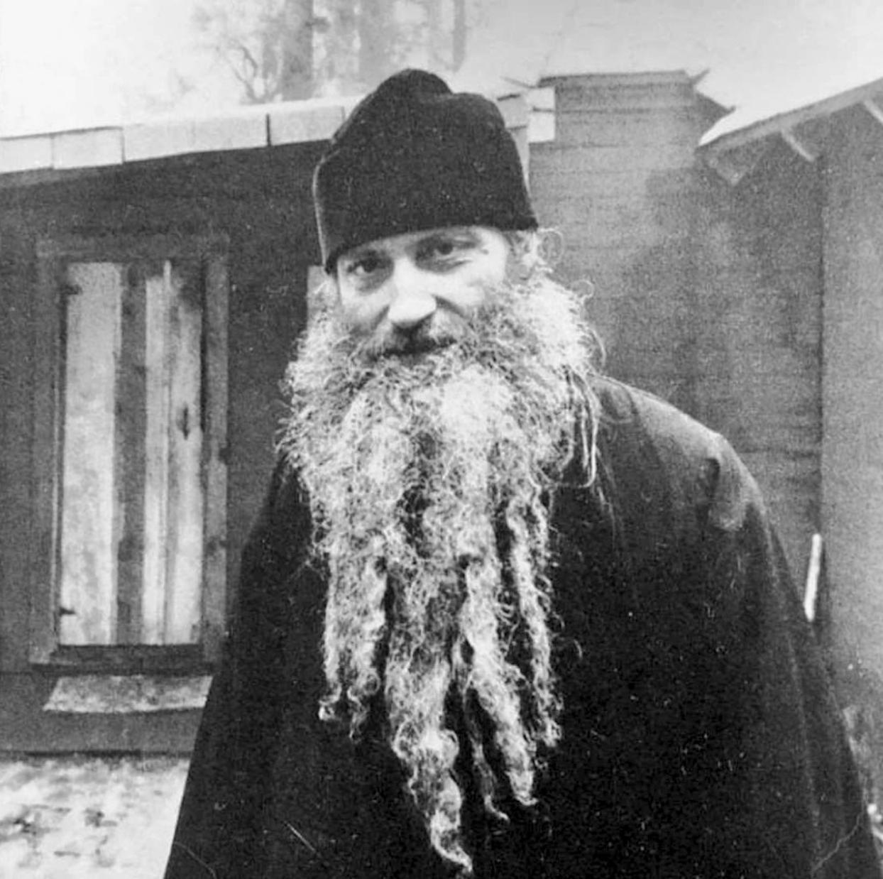 Материалы по канонизации иеромонаха Серафима (Роуза) могут быть рассмотрены уже в ближайшее время