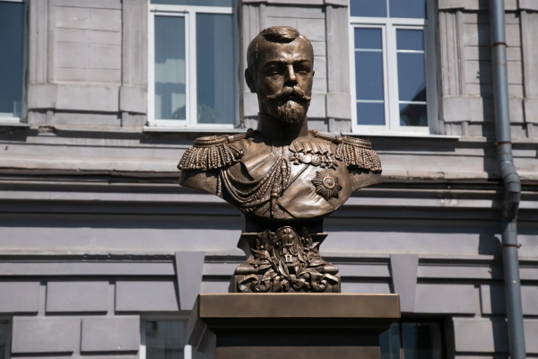 В день рождения царя-страстотерпца Николая II памятник ему открыли в Томске