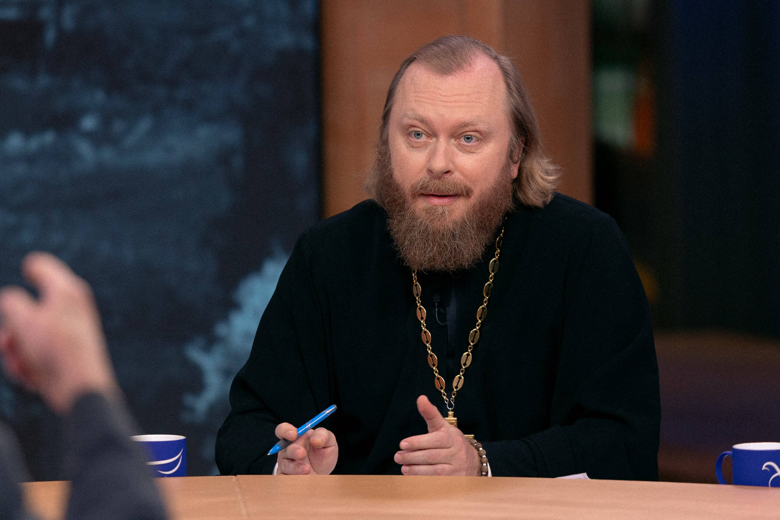 Нам нужно вернуться к раздельно-параллельной модели обучения в школах: отец Феодор Лукьянов в эфире телеканала «СПАС»
