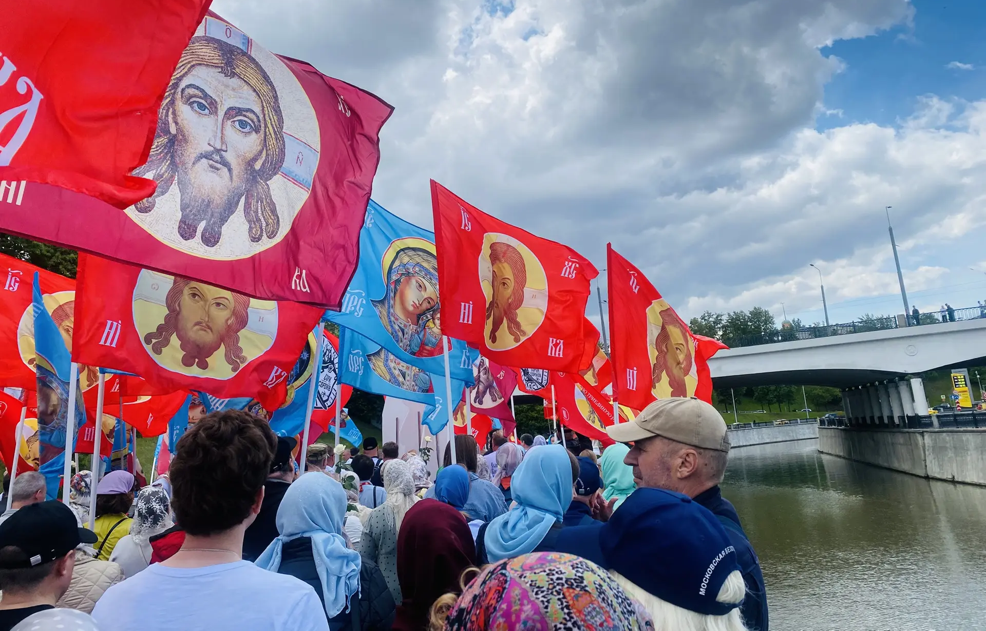 Крестный ход, приуроченный ко дню памяти святого князя Димитрия Донского, прошел в Москве
