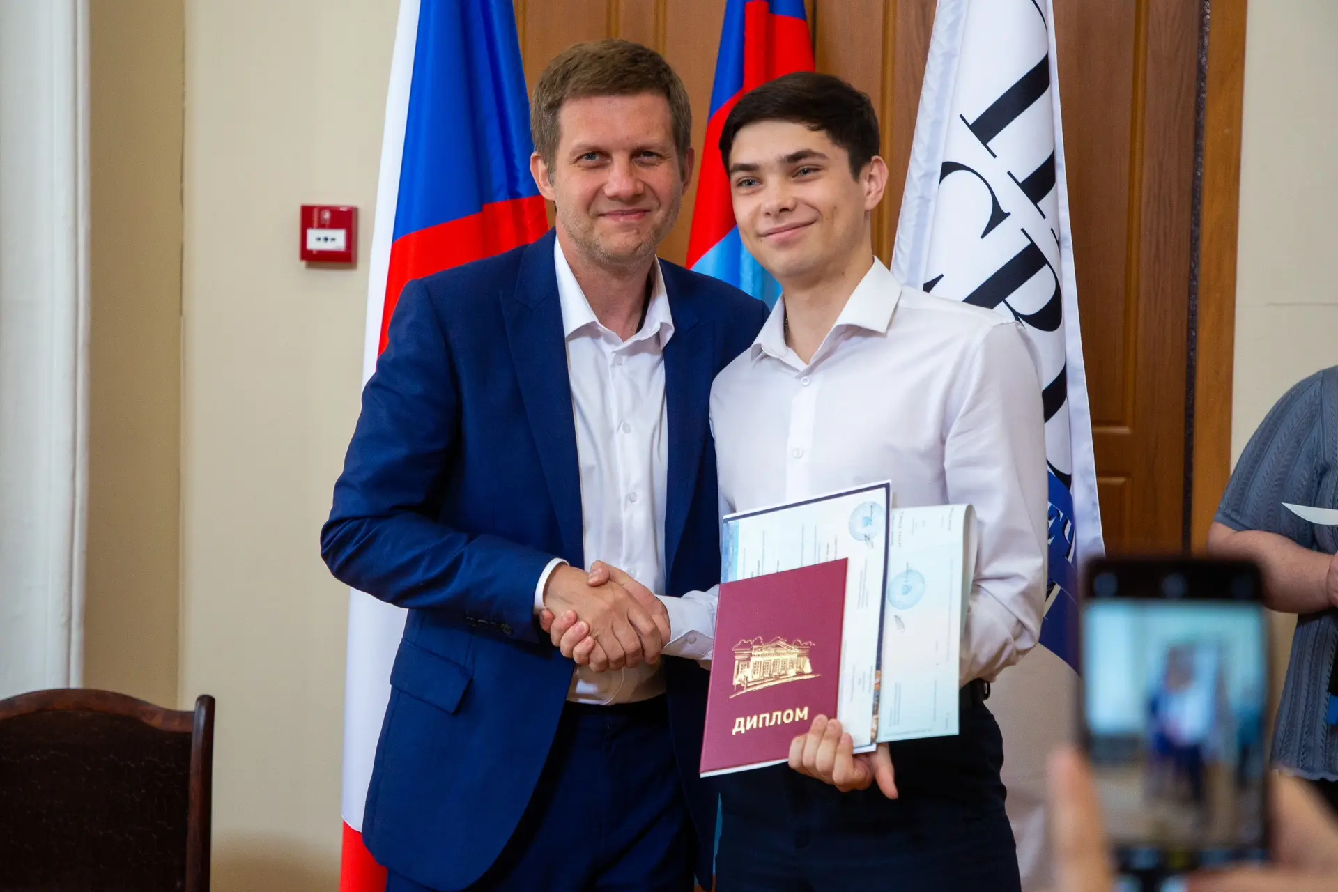 Борис Корчевников вручил дипломы выпускникам Государственного университета просвещения