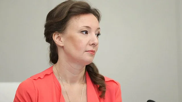 Анна Кузнецова прокомментировала проект «СПАСА» «Где все?!»