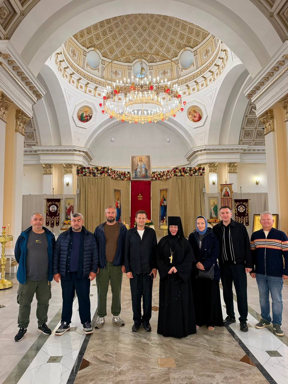 Бобруйский Мироносицкий монастырь посетила съемочная группа телеканала «СПАС» во главе с Борисом Корчевниковым