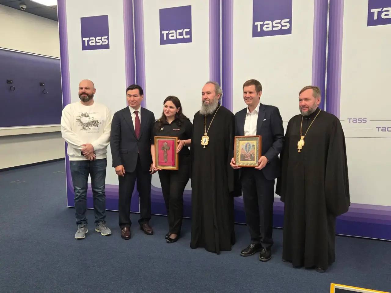 На пресс-конференции в ТАСС представили документальный фильм телеканала «СПАС» о Явлении Христа Спасителя в Элисте